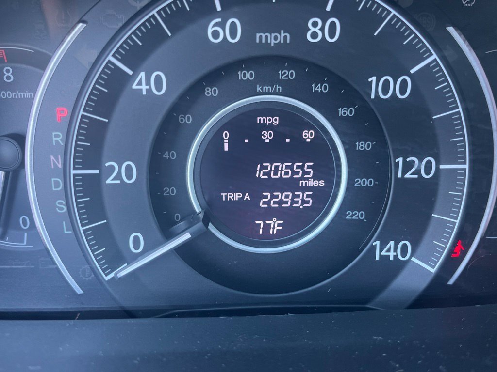 Used 2015  Honda LX image 5