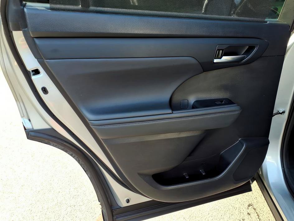 Used 2022 Celestial Silver Metallic Toyota XLE image 12