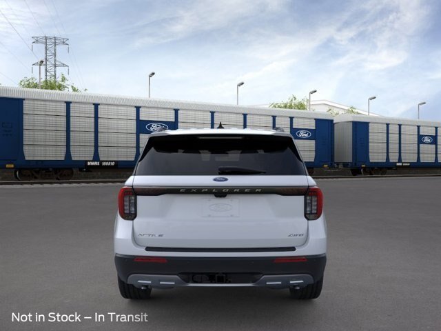 New 2026 Space White Metallic Ford Active image 28