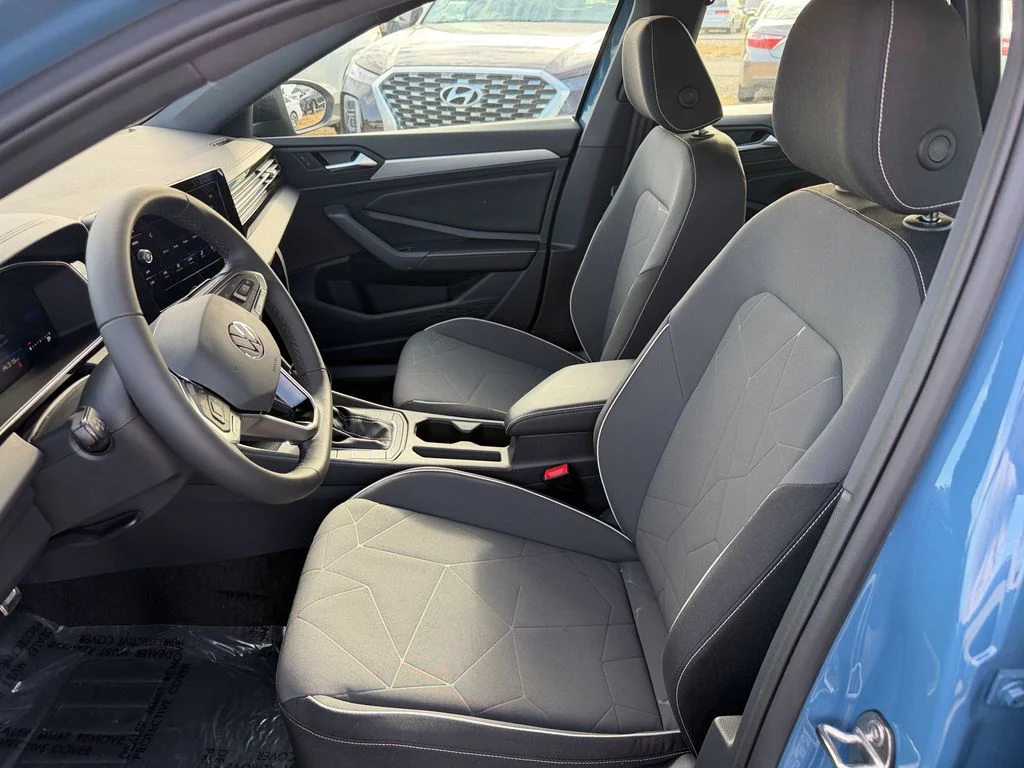 New 2026 Monterey Blue Pearl Volkswagen 1.5T Sport image 13