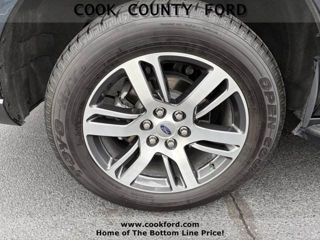 Used 2024 Stone Blue Metallic Ford XLT image 27