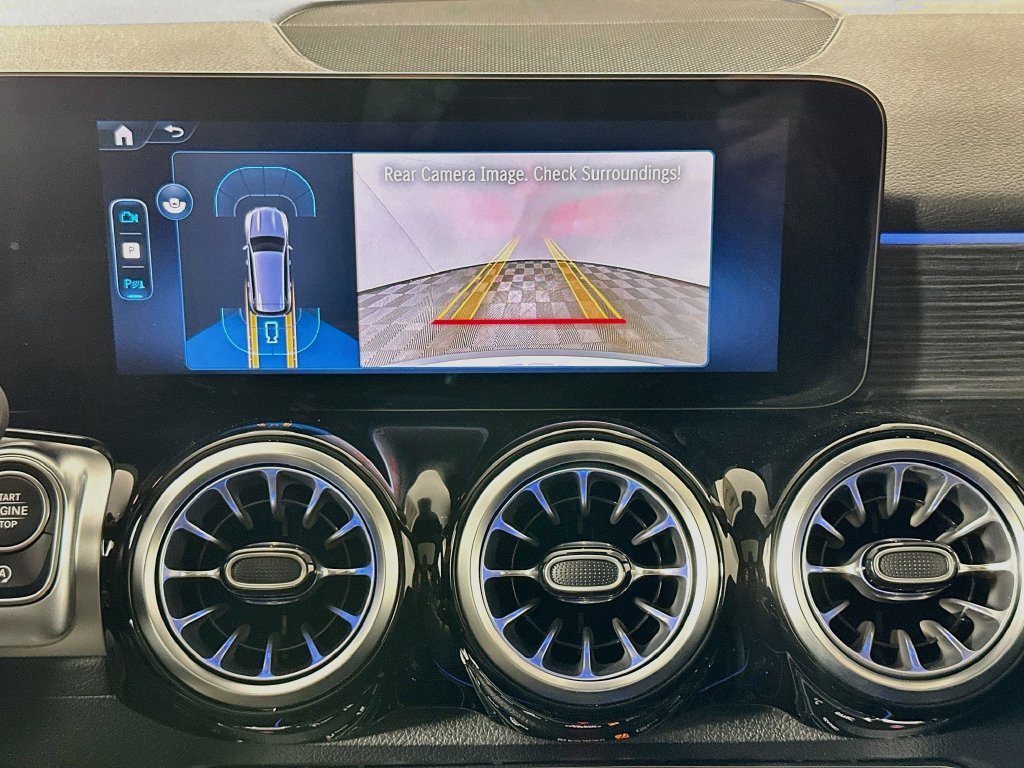 New 2026 Mountain Grey Metallic Mercedes-Benz GLB 250 image 11