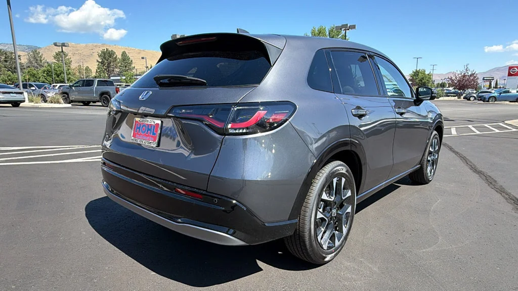 New 2027 Modern Steel Metallic Honda EX-L image 3