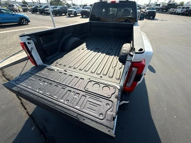 Used 2025 White Ford Platinum image 5