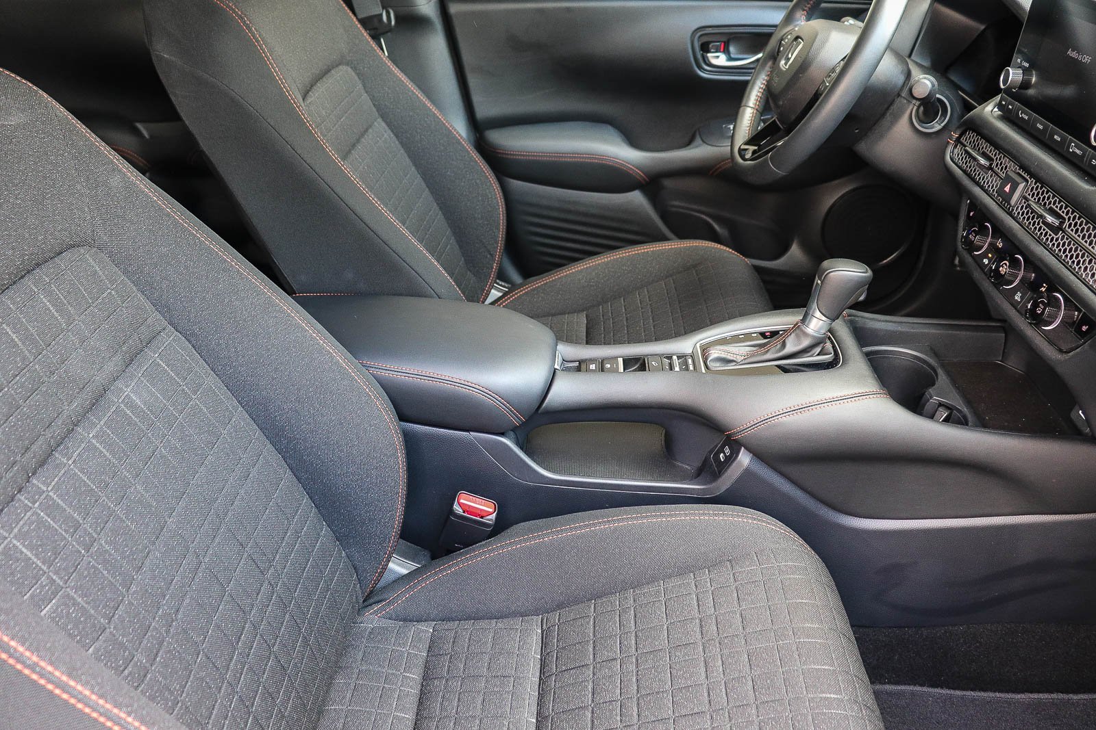 2024 Honda HR-V Sport - Photo 19