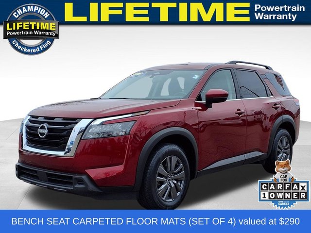 2024 Nissan Pathfinder SV