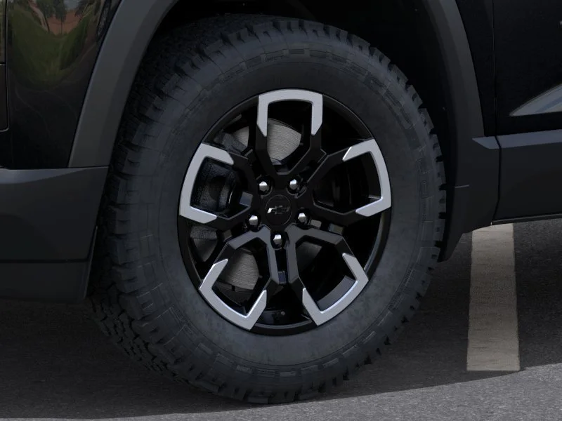 New 2027 Mosaic Black Metallic Chevrolet ACTIV image 9