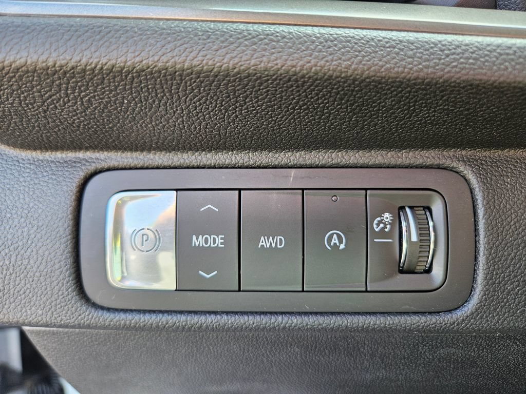2026 Chevrolet Traverse LT - Photo 28