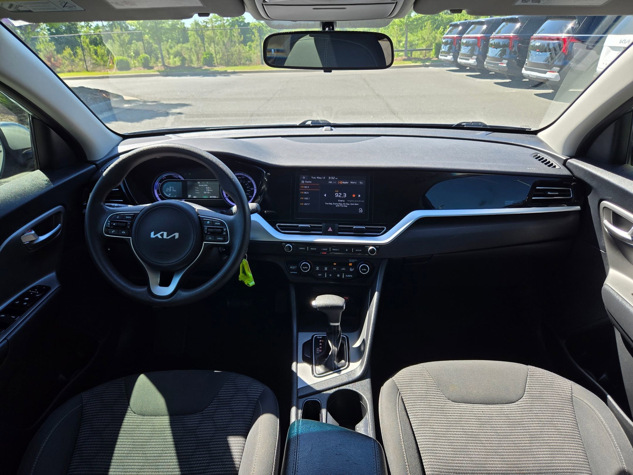 Used 2022 Steel Gray Kia LX image 10