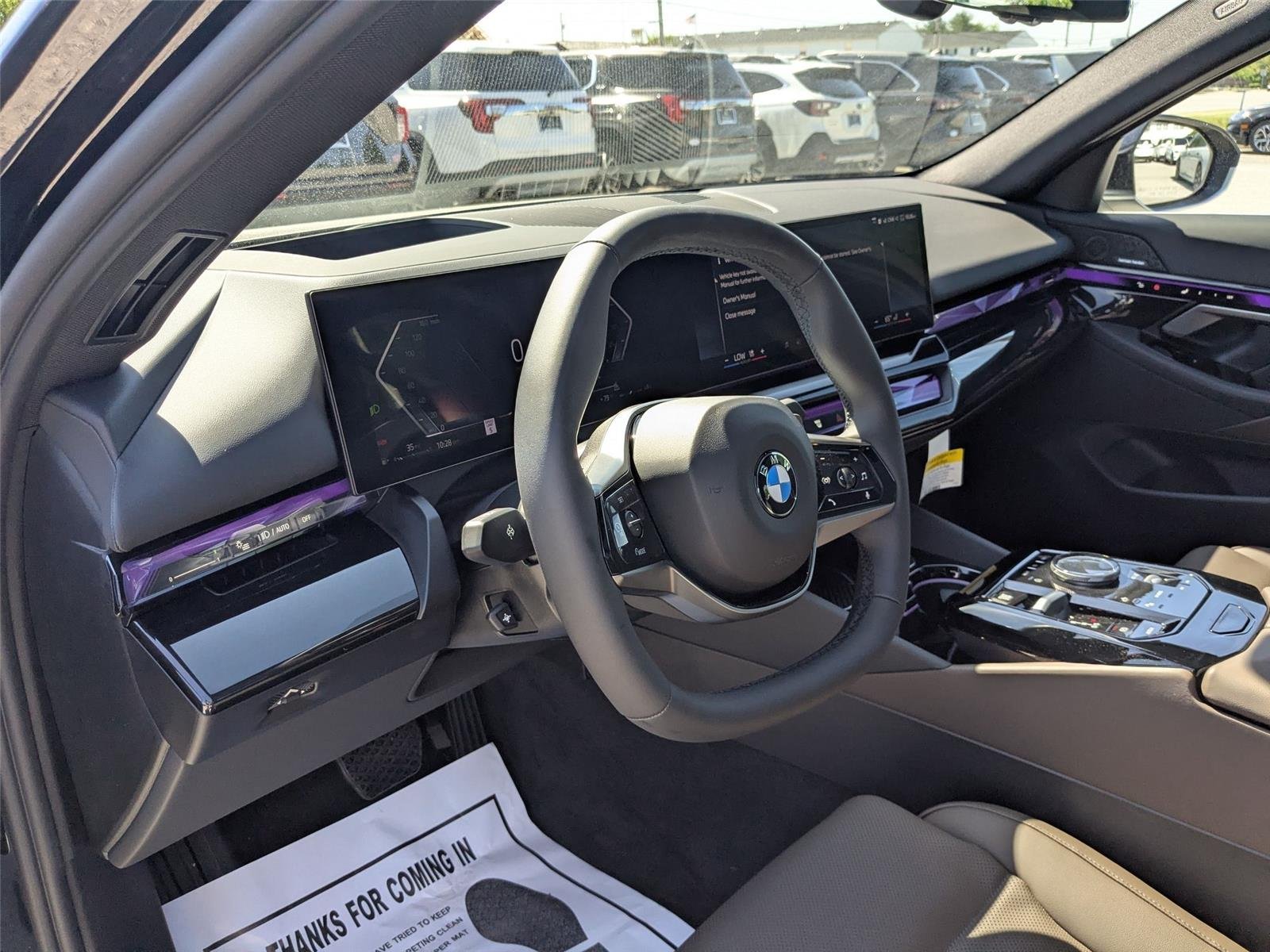 New 2027 Black Sapphire Metallic BMW 530i xDrive image 12
