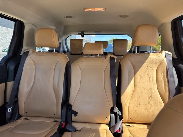 Used 2024 Blue Kia EX image 11