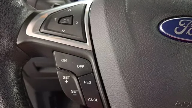Used 2015 Black Ford Titanium image 31