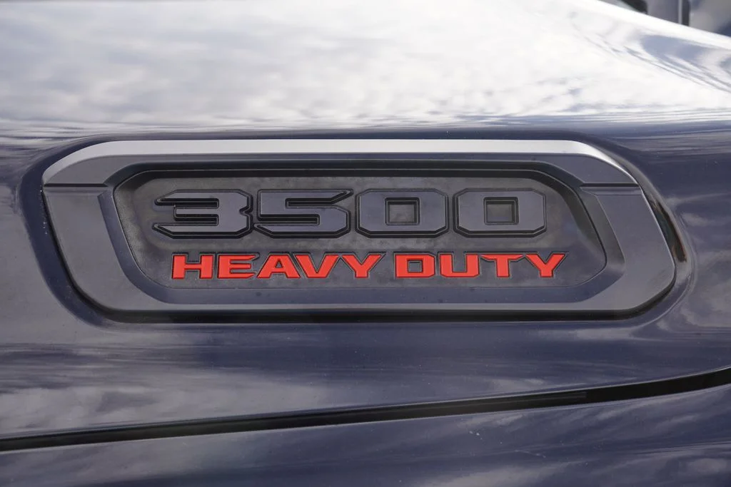 Used 2019 Black Ram Laramie image 13