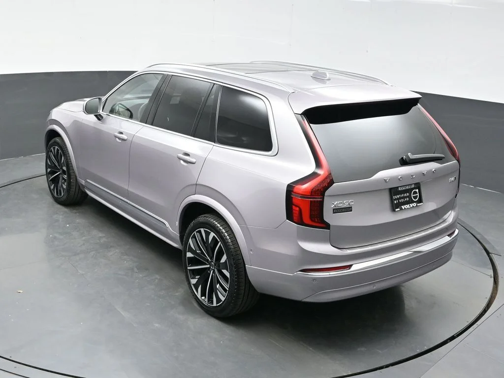 New 2026 Aurora Silver Volvo Plus image 31