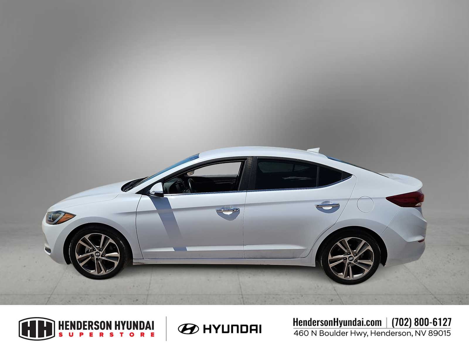 Certified Used 2017 Quartz White Pearl Hyundai Limited image 5
