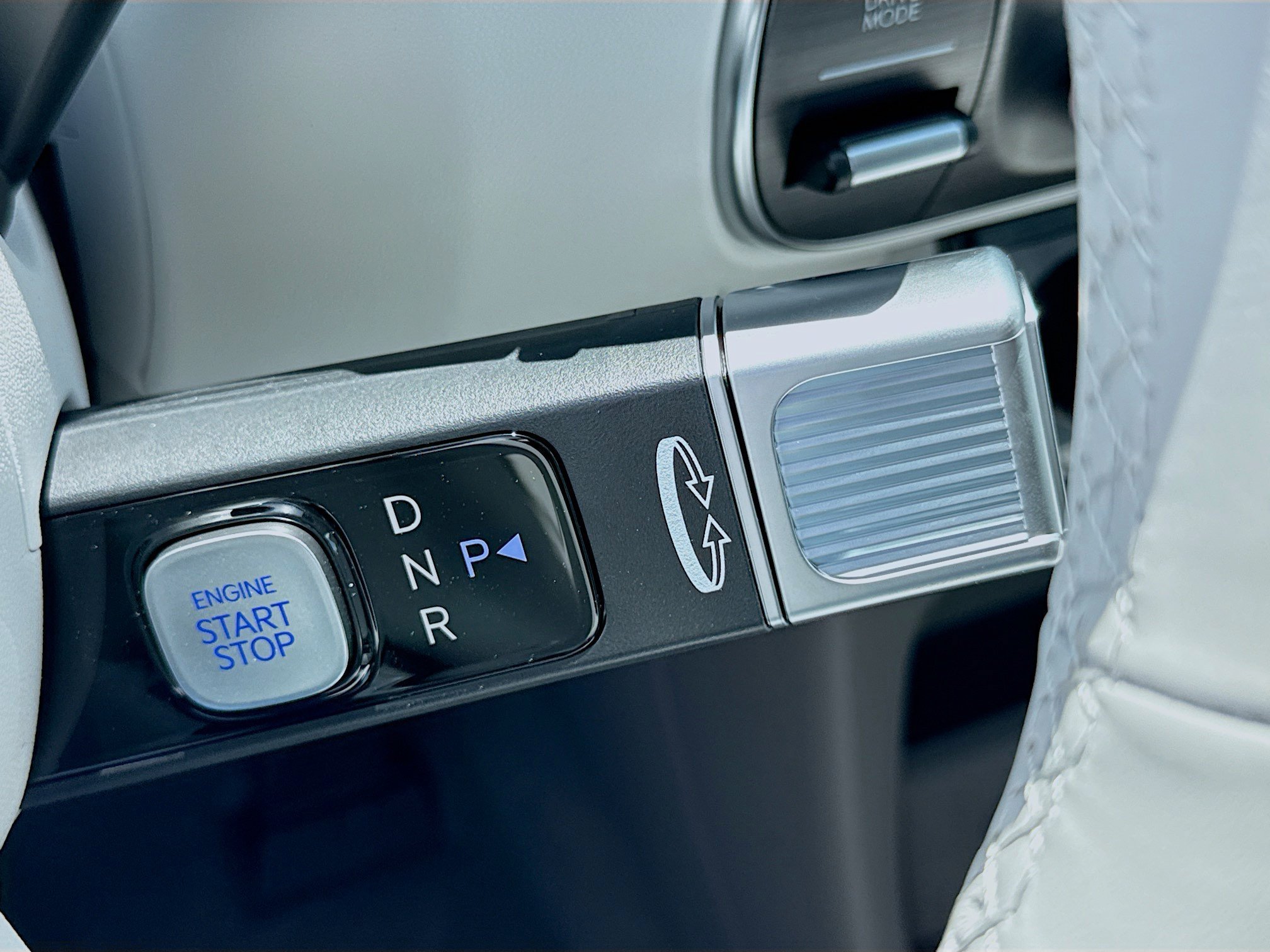 New 2026 Creamy White Pearl Hyundai SEL Premium FWD image 37