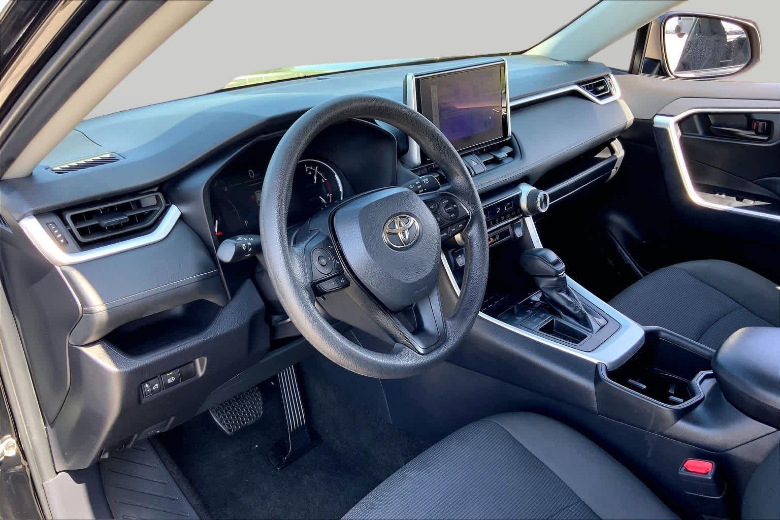 Used 2025 Midnight Black Metallic Toyota LE image 17