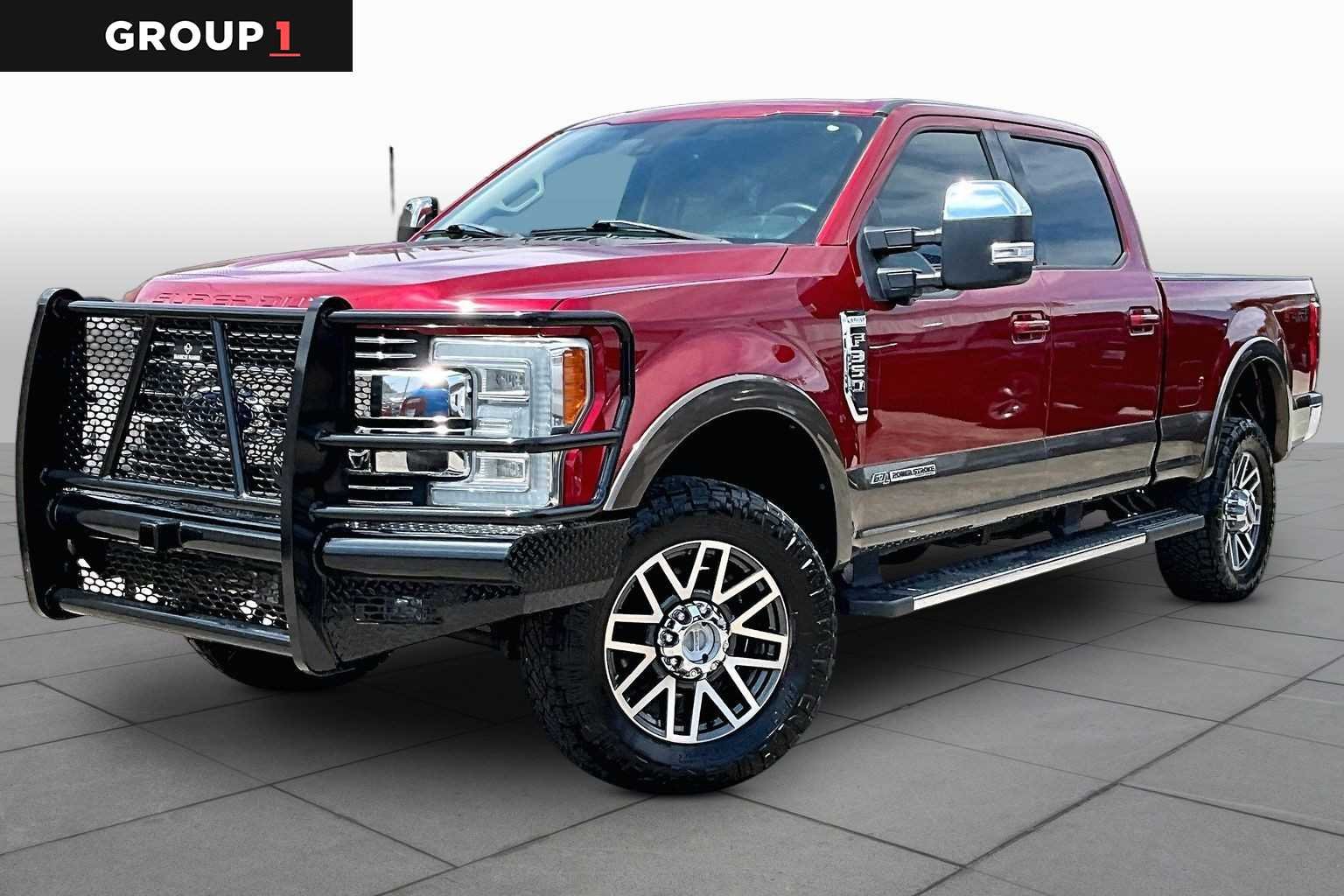 2017 Ford F-350 Platinum 4x4 Crew Cab 6-1/2' Box SRW's photo