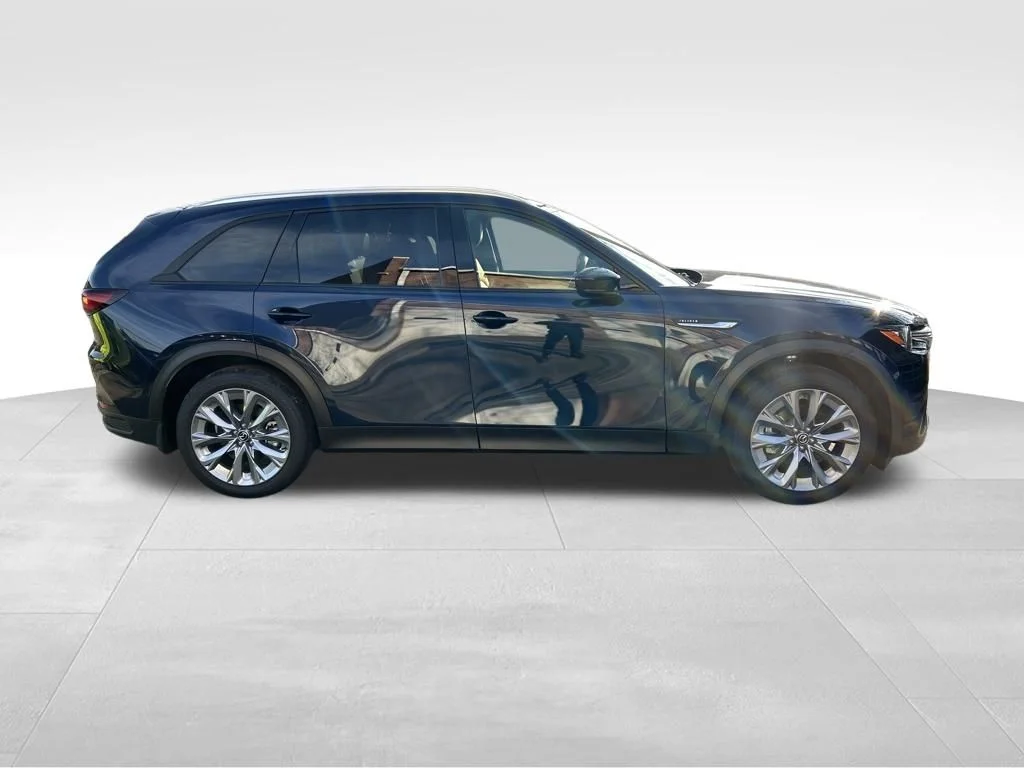New 2026 Deep Crystal Blue Mica Mazda 3.3 Turbo Preferred image 7