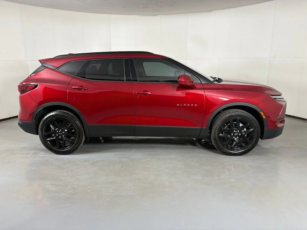 2026 Chevrolet Blazer 2LT - Photo 11