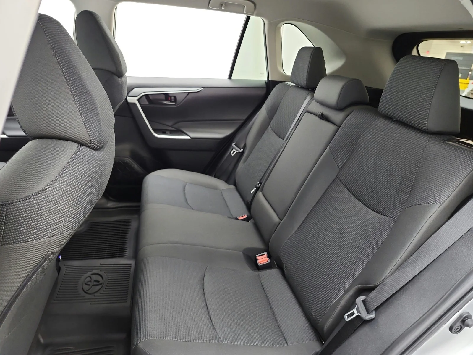 Used 2025 Silver Sky Metallic Toyota LE FWD (Natl) image 15