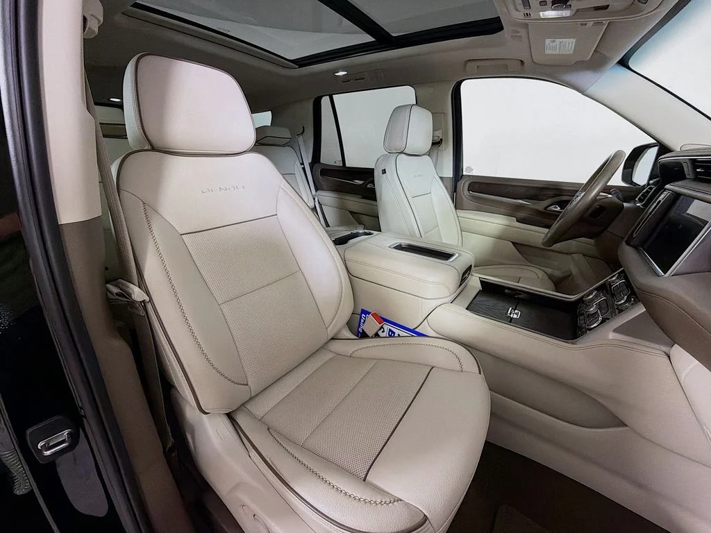 Used 2022 Black GMC Denali image 27
