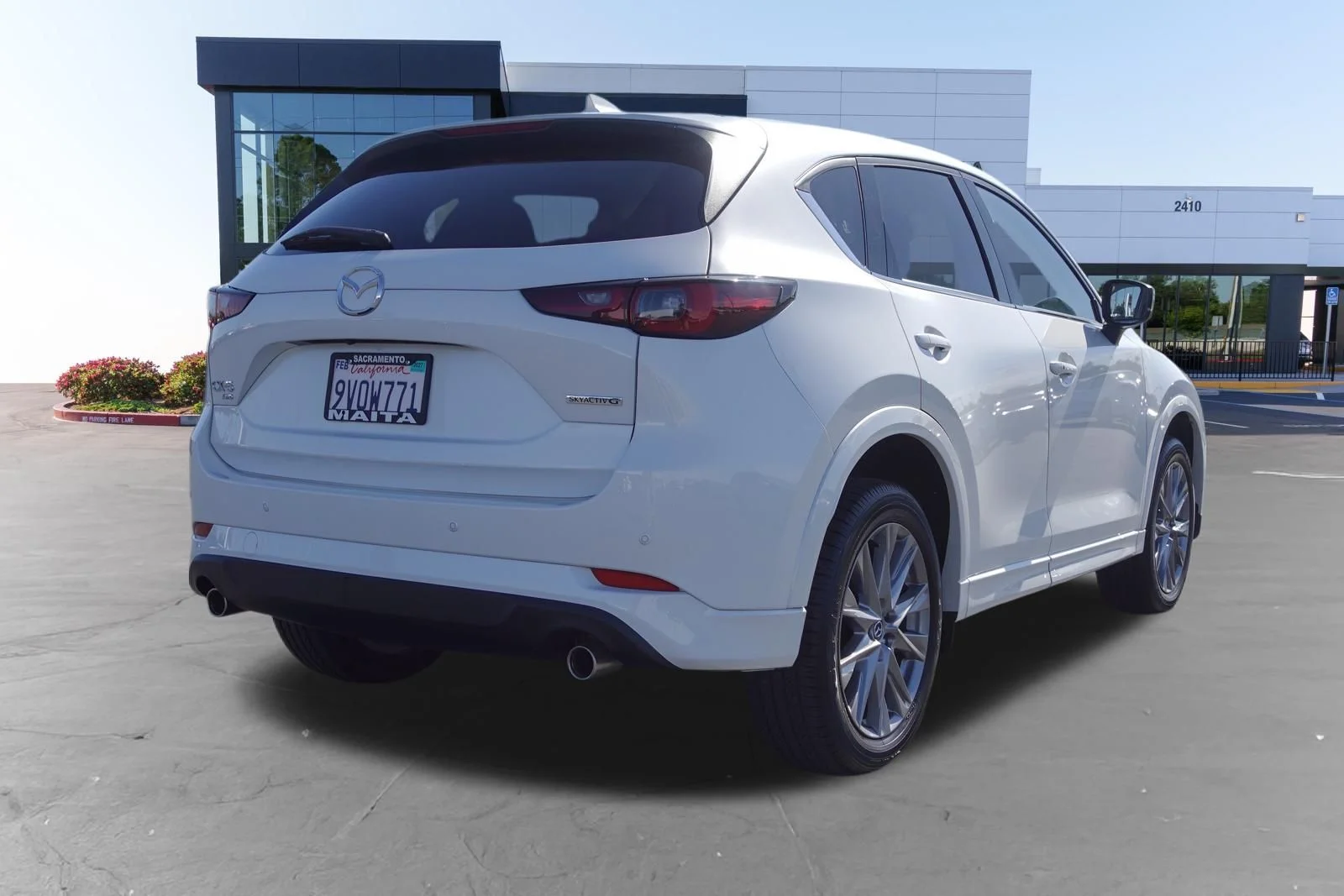 Certified Used 2025 Rhodium White Metallic Mazda 2.5 S Premium Plus Package image 4