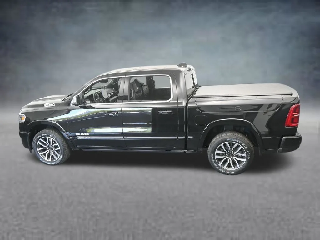 New 2026 Diamond Black Crystal Pearlcoat RAM Limited image 53