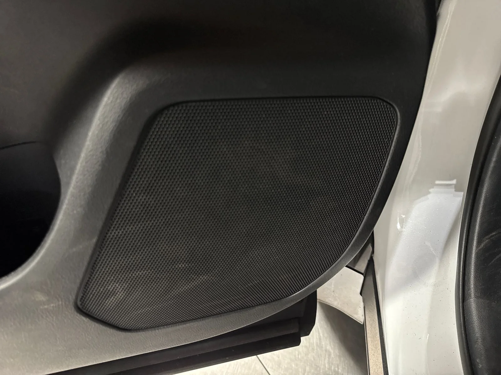 Used 2024 Wind Chill Pearl Lexus 350 Premium image 17