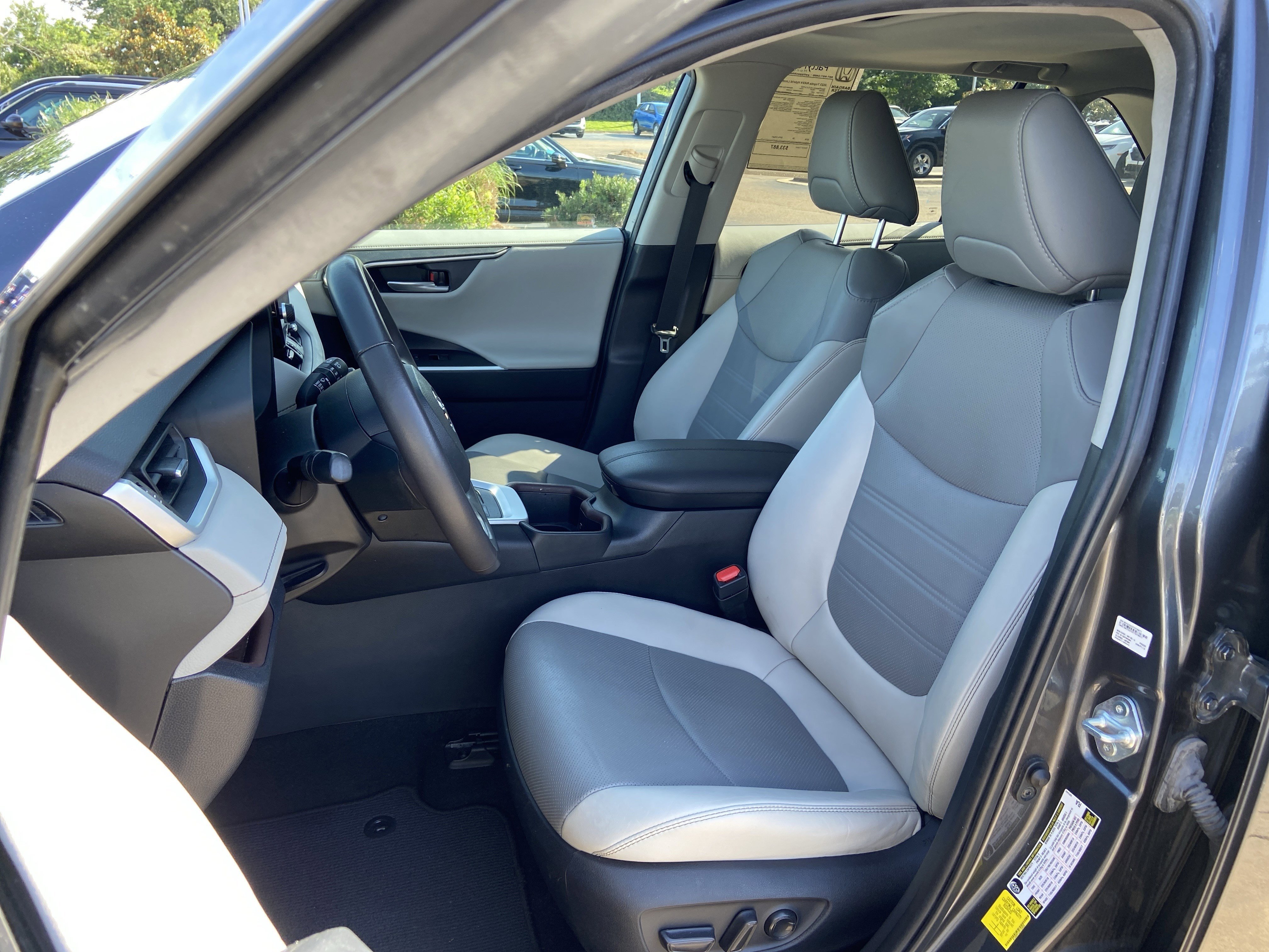 Used 2023 Magnetic Gray Metallic Toyota Hybrid Limited image 18