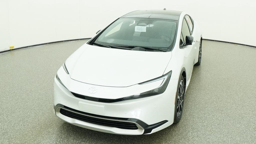 New 2026 Wind Chill Pearl Toyota XSE image 10