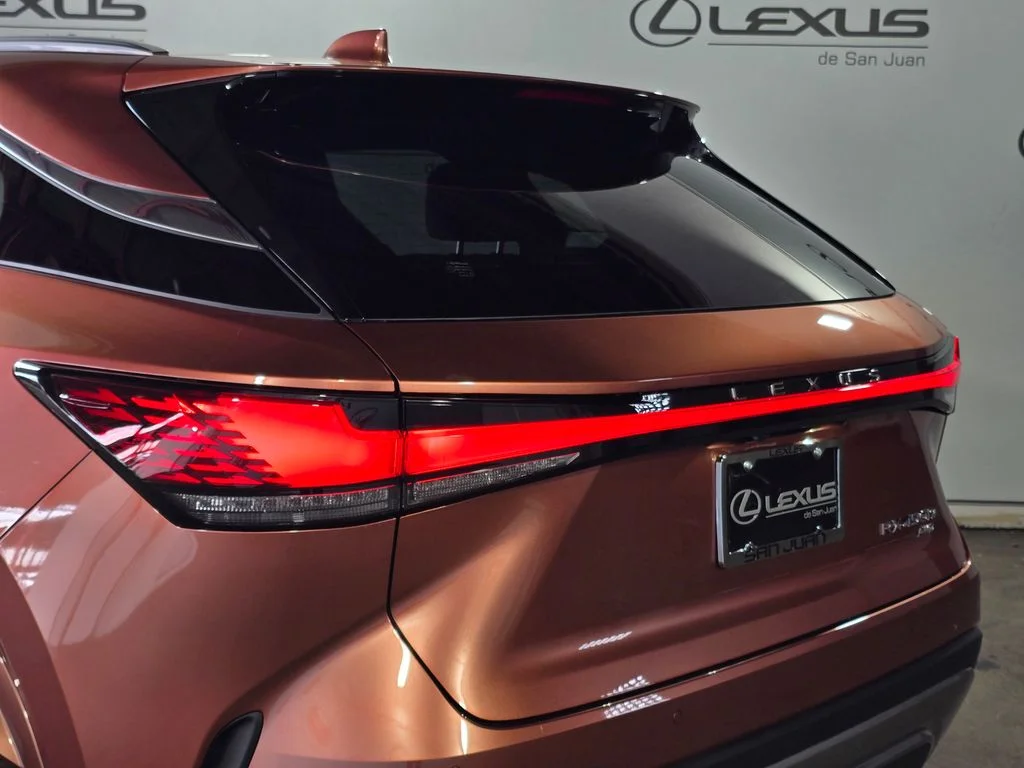 New 2026  Lexus 450h+ Premium image 10