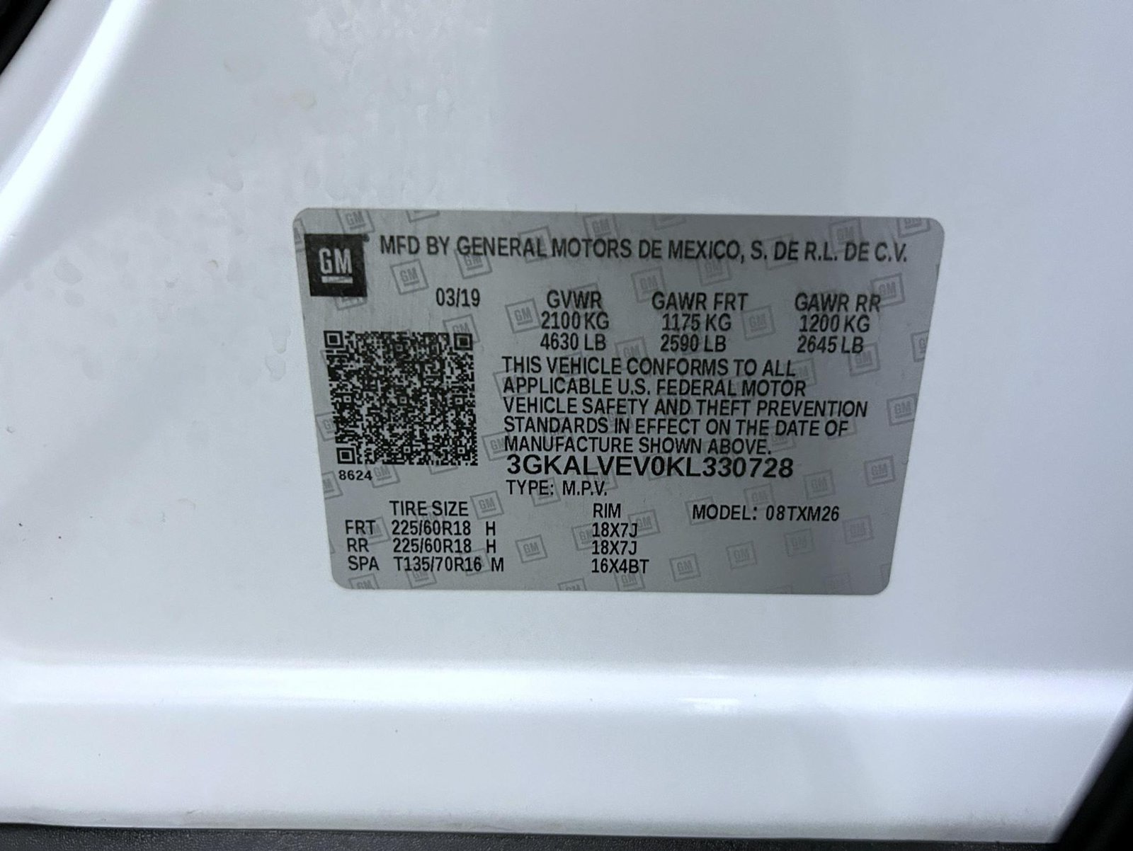 Used 2019 White GMC SLT image 25