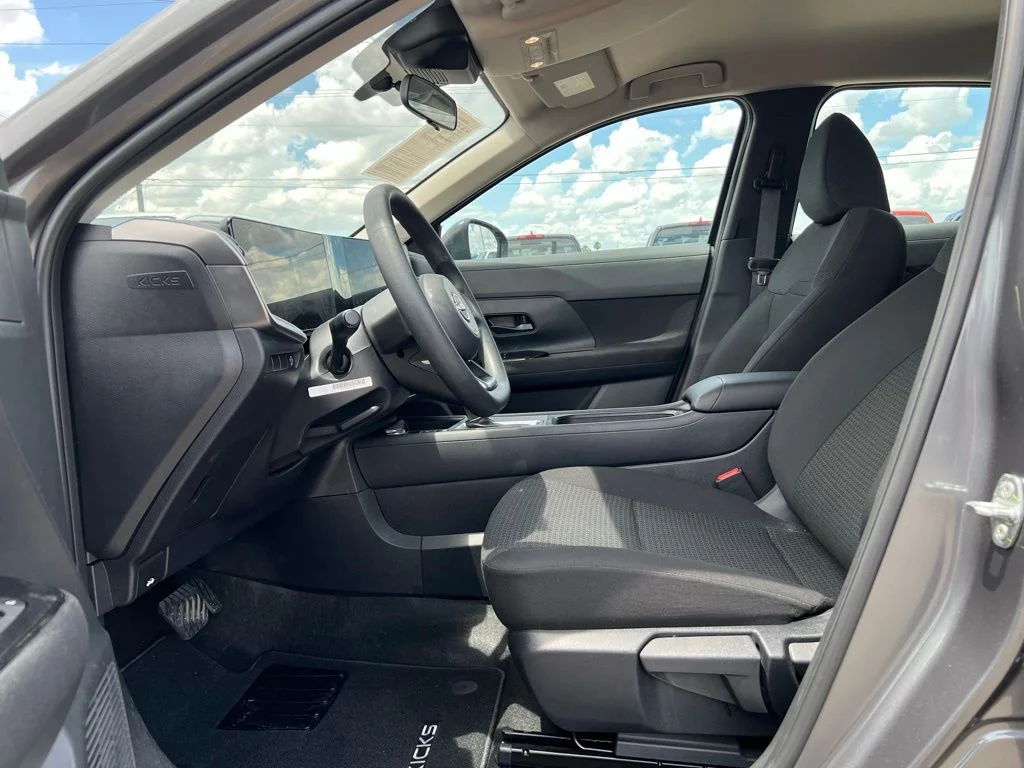 Used 2026 Gray Nissan S image 10