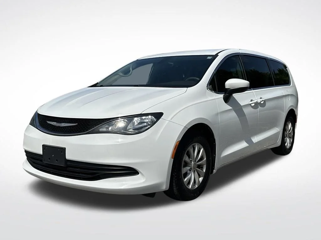 Used 2017 White Chrysler Touring image 2