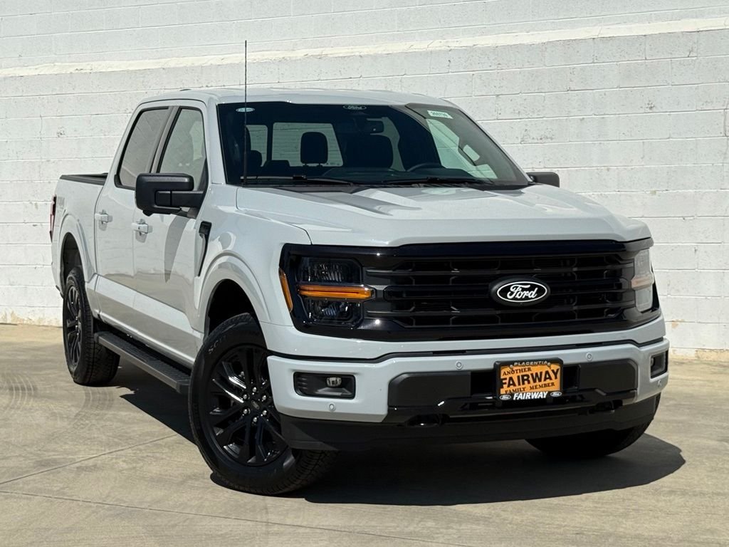 New 2026 Avalanche Ford XLT image 2