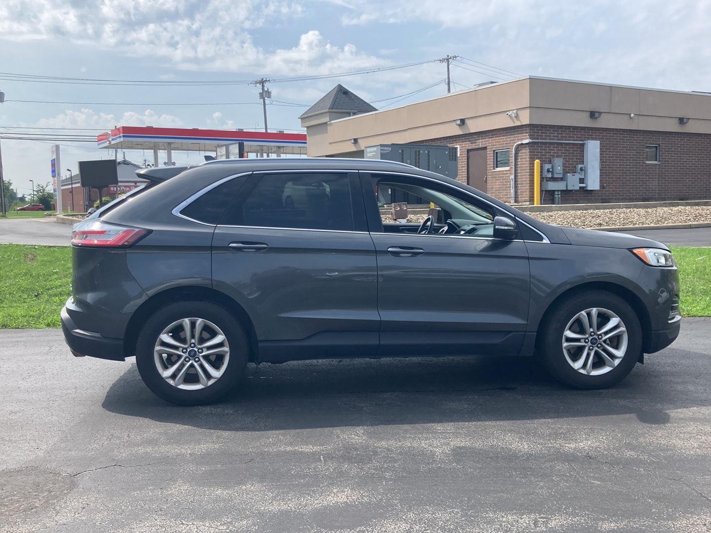 Used 2020 Magnetic Ford  image 8
