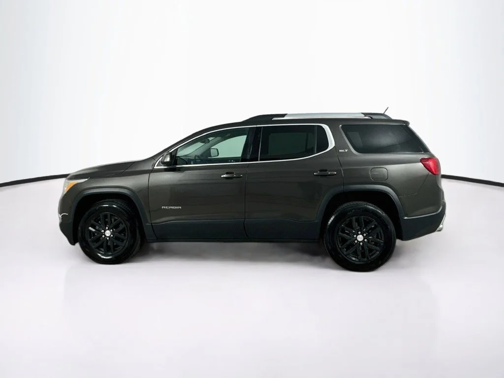 Used 2019 Smokey Quartz Metallic GMC SLT-1 image 4