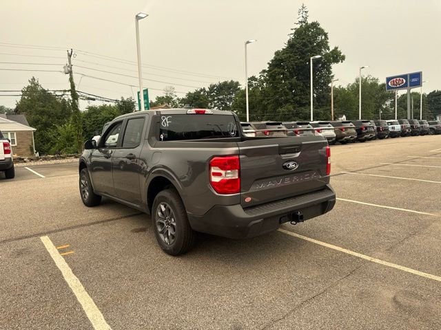 New 2026 Carbonized Gray Metallic Ford XLT image 7