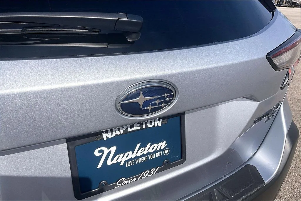 Used 2025 Silver Subaru Onyx Edition XT image 7
