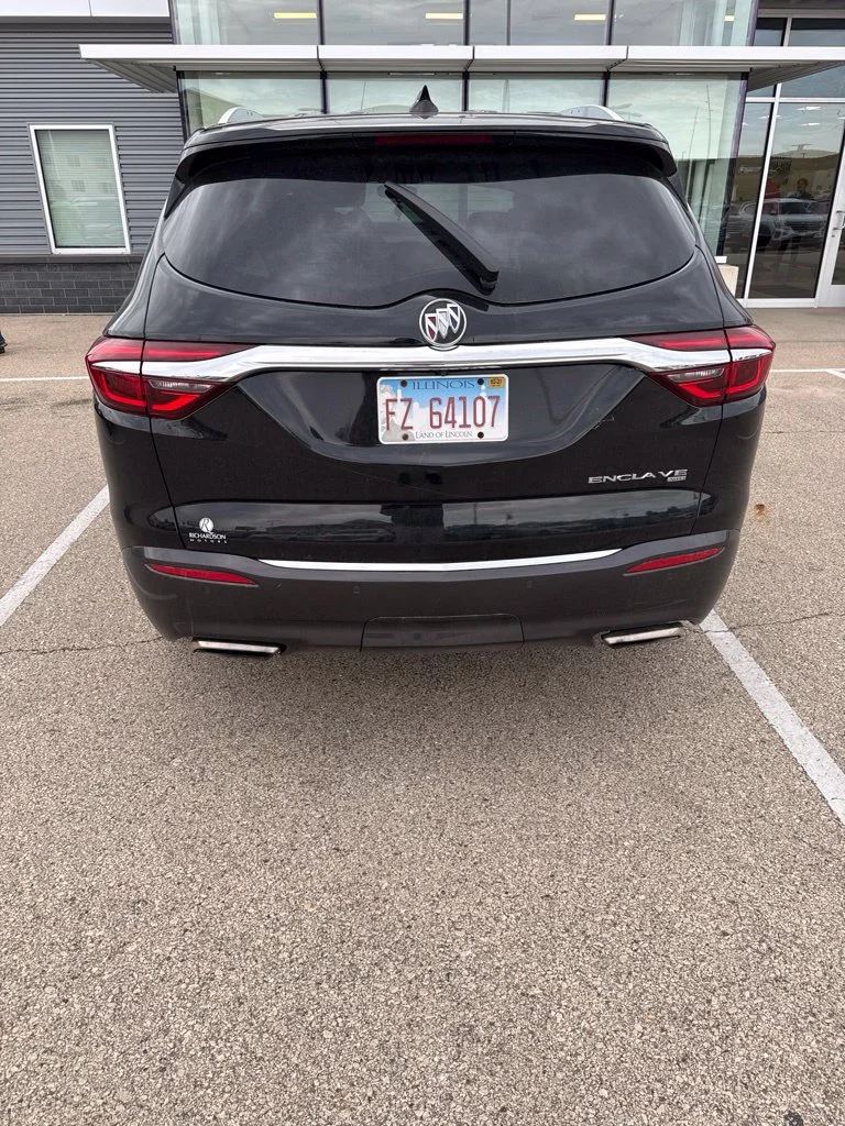 Used 2019  Buick Essence image 4