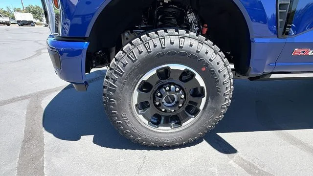 New 2026 Blue Ford Lariat image 10