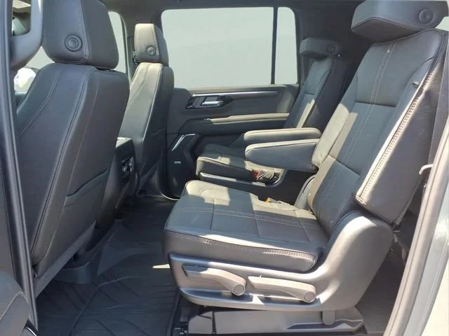 New 2026 Sterling Gray Metallic Chevrolet High Country image 19