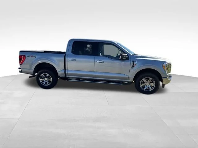 Used 2023 Silver Ford XLT image 6