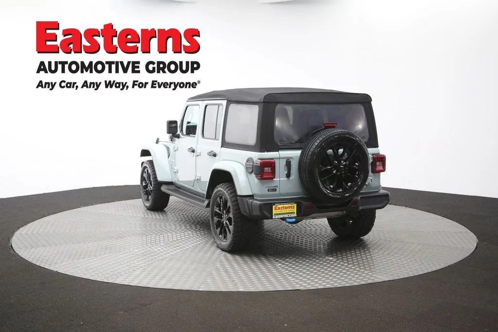 Used 2024 Gray Jeep Sahara 4xe image 65