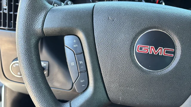 Used 2025 White GMC Work Van image 27