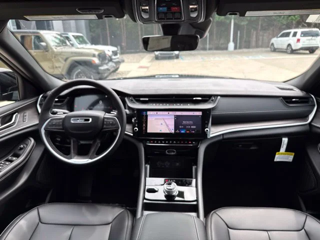 New 2027 Black Jeep Limited image 34
