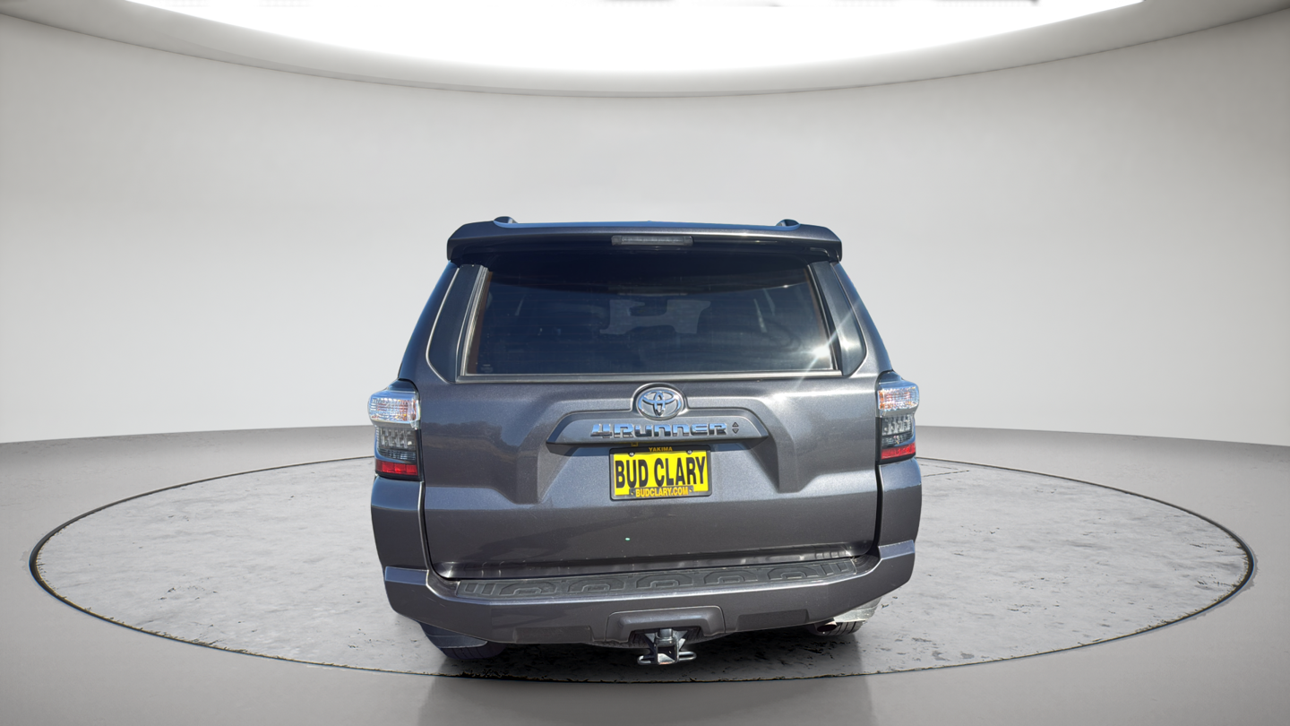 Used 2023 Gray Toyota SR5 Premium image 4