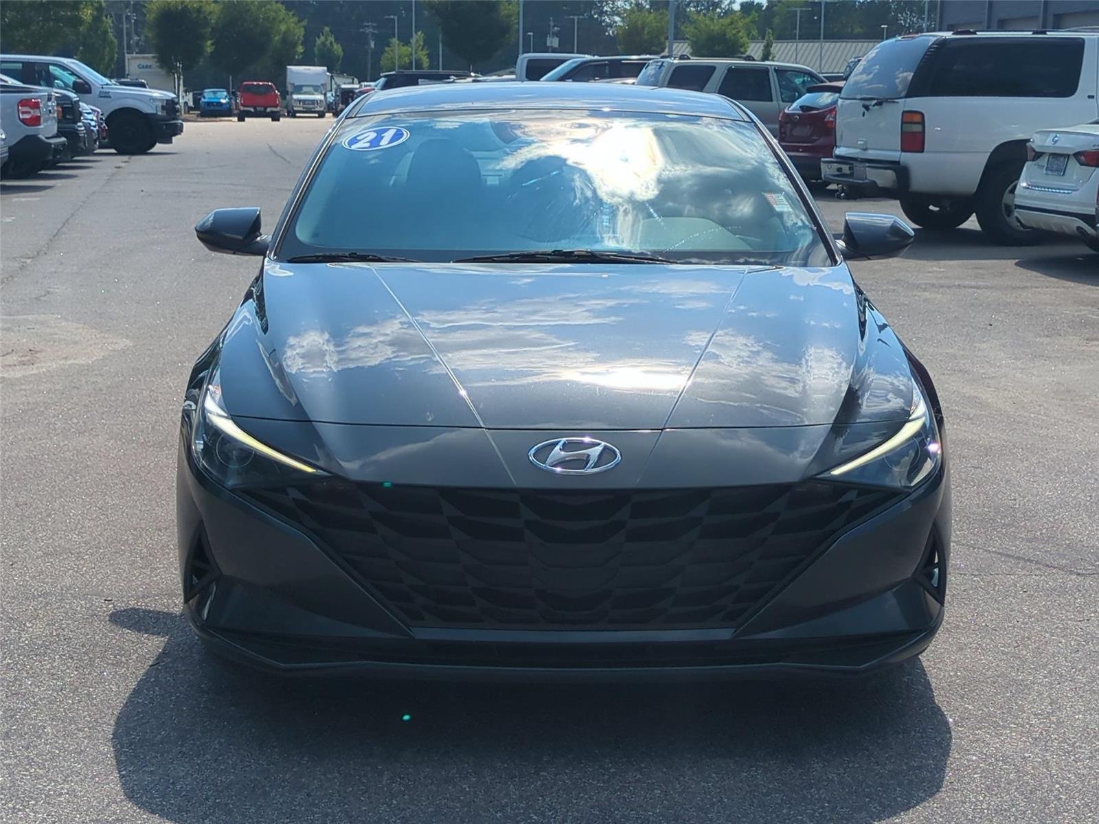 Used 2021 FLUID METAL HYUNDAI SE image 8