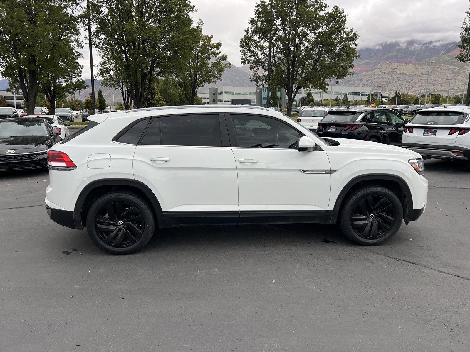 2022 Volkswagen Atlas Cross Sport SE w/Tech - Photo 15